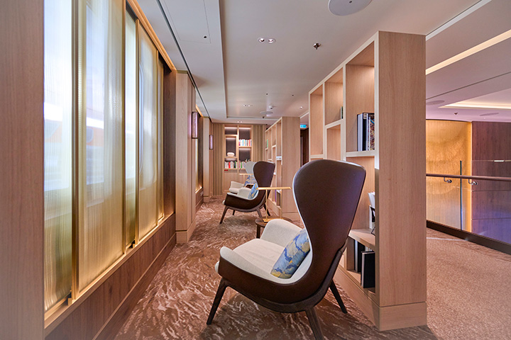 721 ブックス＆カフェ