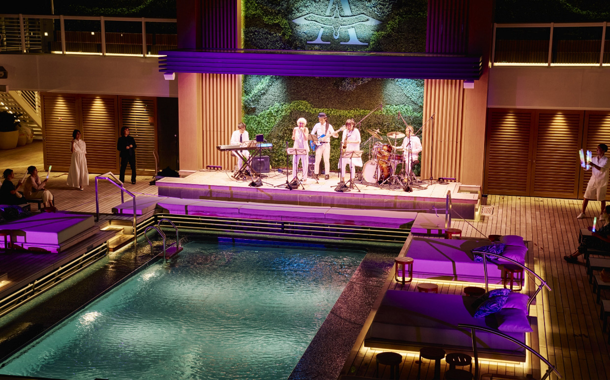 アルバトロスプール（11デッキ）