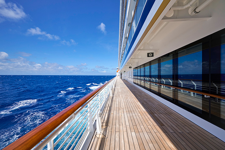 プロムナードデッキ